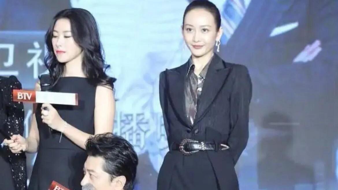 朱珠|王鸥也算是气质美人，为啥站在朱珠边上就不出彩了？