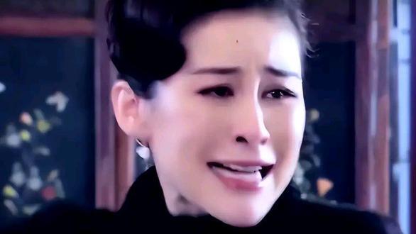 整容|如今医美改变了娱乐圈，一张张整容脸开始在抗战剧中开枝散叶了！