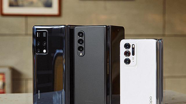 曲面屏|为什么安卓手机要用曲面屏，而苹果手机则用直面屏？原因不吐不快