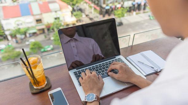 |“工作就是工作”，是提升职场价值的基础.