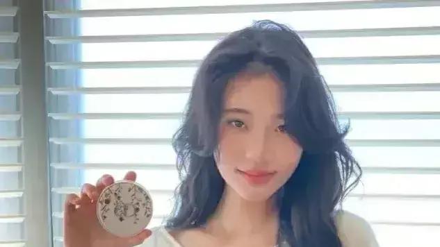 小S|小S：女儿才16岁，发育也太成熟了吧，刚出道竟然在韩国爆红