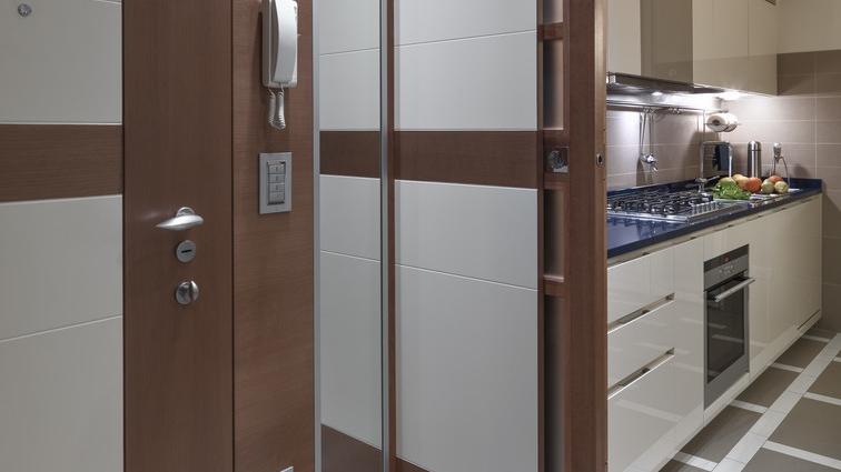 门套比门还贵，一扇厨房推拉门要价8千，是一种怎么样的心情？