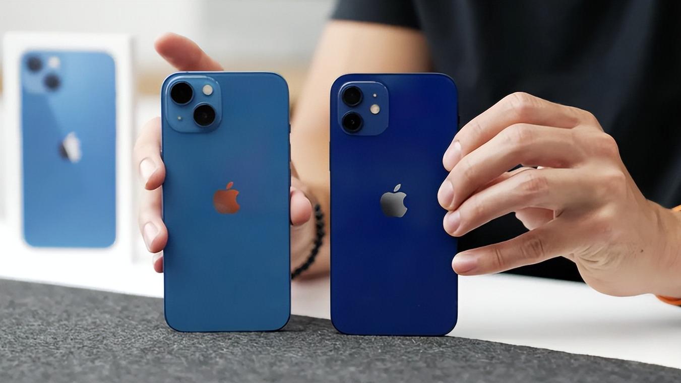 iphone12|iPhoneX成为了过去式，换iPhone12还是苹果13？对比后就清楚了
