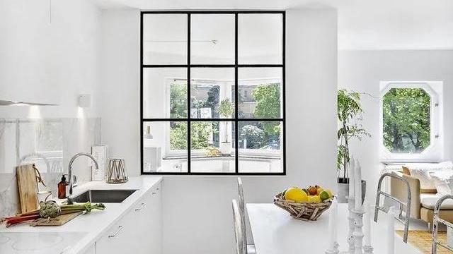 日式装修中流行的「室内窗」，到底有什么作用，真的实用吗？