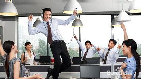 |职场中现象领导或者老板喜欢什么样的人，你就向什么样的人靠近