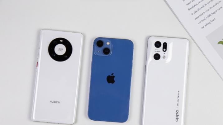 华为|负一屏是鸡肋还是真有用？三大系统对比，看完你就明白了