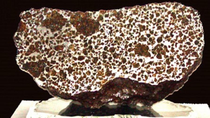 奇石|石头为什么收藏者比较多却没有收藏空间可言