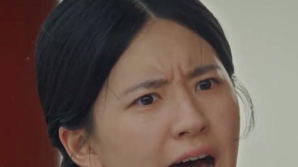 赵露思|《胡同》赵露思演技过关，但人设太尴尬，妆容也让人很出戏