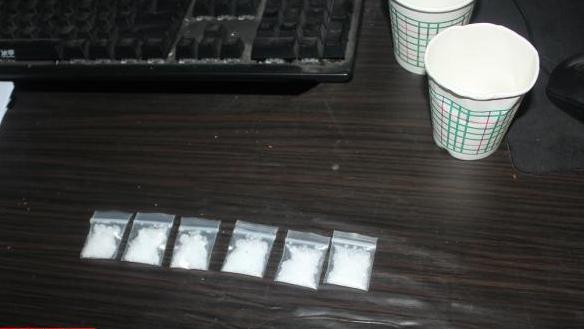 男子为证明化学天赋自制高纯冰毒，获利几万元，民警：天赋可惜了