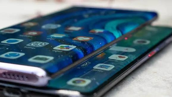 阿里巴巴|国产旗舰为什么都喜欢使用“曲面屏”，它到底有何优点？