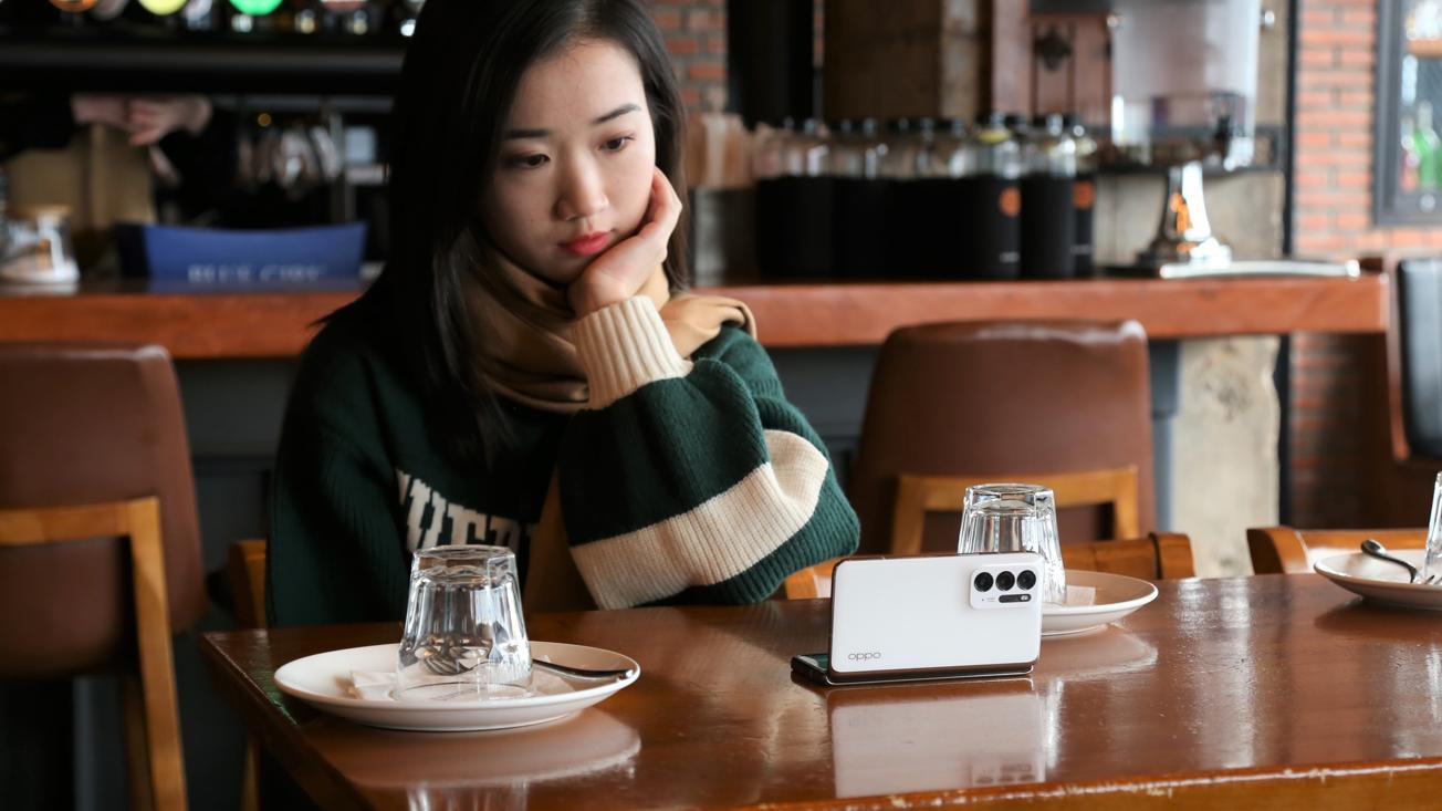 |月销540万+42.6%增长率！OPPO登顶国内市场，两部机型强势Carry