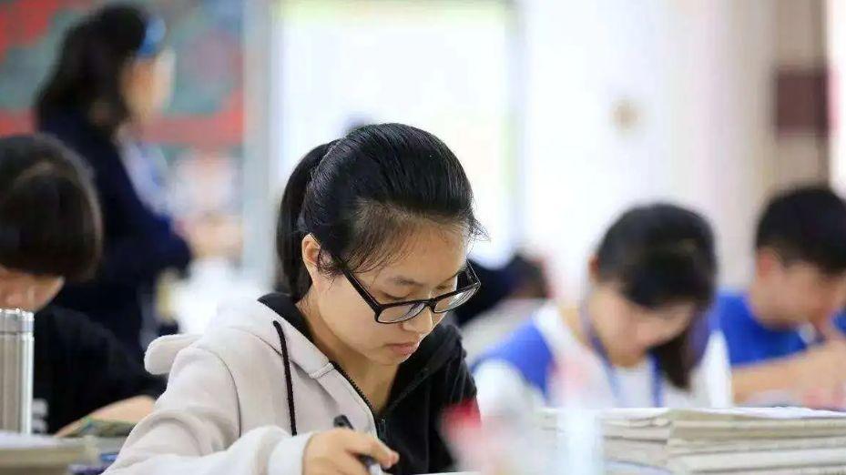 招聘|9月体制内招聘5000+！都是金饭碗，待遇不输公务员！