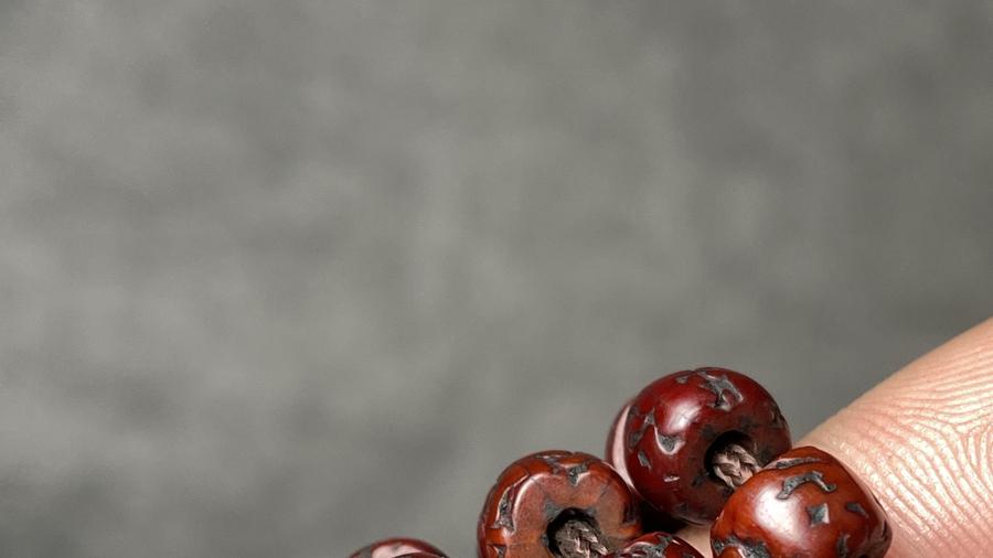 冰种翡翠|新、老玩家对于文玩的态度截然不同？为啥会这样？