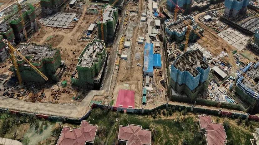 房价|还真在沙漠建房子了，恒大就是牛