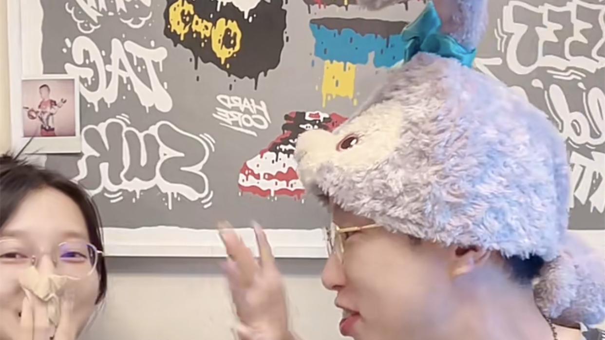 德云社|德云社饼嫂发文，晒“羊了个羊”通关图，评论区画风集体跑偏