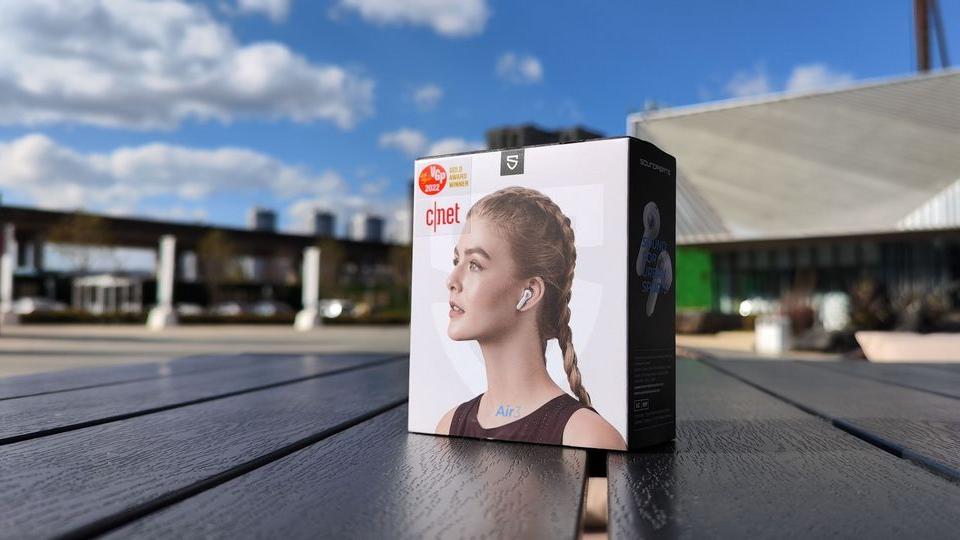 徕卡|2021年度体积最小的耳机之一，泥炭-air3值得买吗？