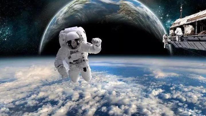 奇闻：原来外星人一直居住在地球