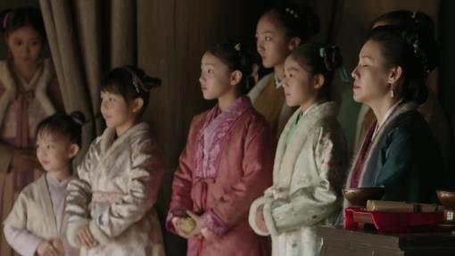 梁晗|明兰说自己锦衣玉食顾廷烨不信，墨兰说自己缺衣少食梁晗会信吗？