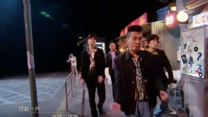 杜德伟|追了10期《披荆斩棘》，发现32位哥哥之间差距，唱跳演，高下立判