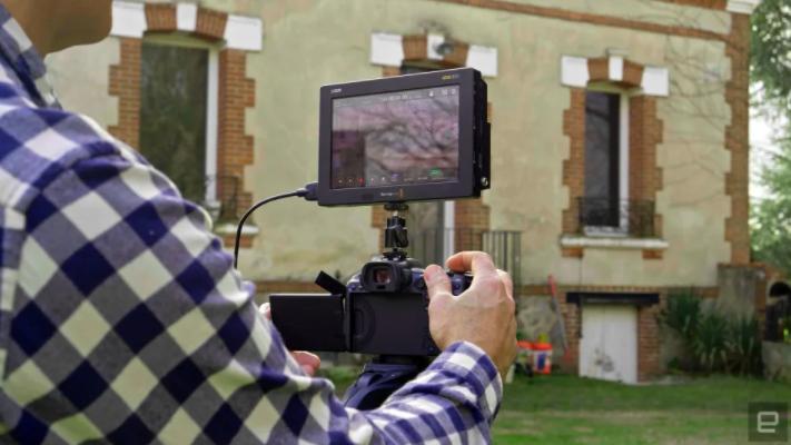 单反|一个时代的结束——尼康和佳能放弃单反相机