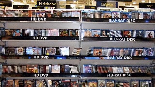 |为啥还有人在收旧DVD光盘，废旧光盘有何价值？有人靠它年入20万