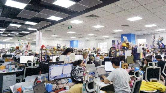 |新型“啃老”又出现？大多数父母还浑然不觉，以为子女很优秀