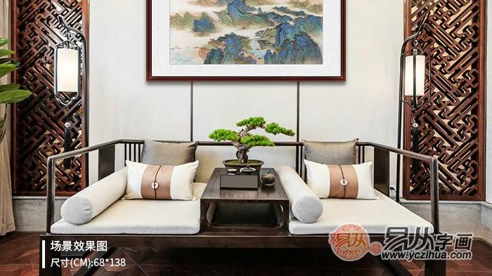 客厅沙发墙上挂画选什么好 山水画装扮空间的不二之选
