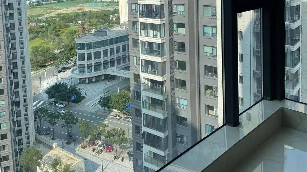 “风靡一时”的封阳台为何会“跌下神坛”？被时代淘汰谁也逃不掉