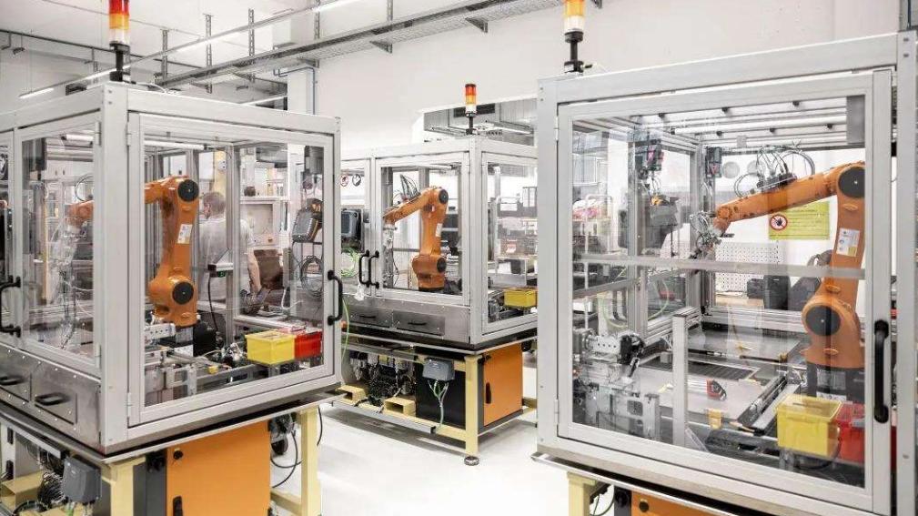 docker|触摸屏一体机是如何在自动化测漏机中应用的？