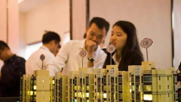 杭州|2022年，该“尽快买房”还是“赶紧卖房”？行业大佬早已明示