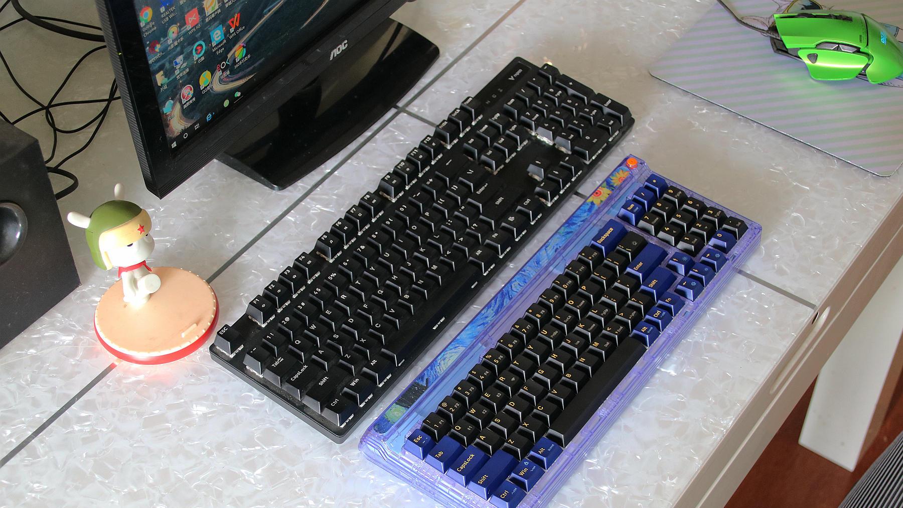 机械键盘|透明机身设计的键盘居然这么好看，新贵GM780机械键盘体验