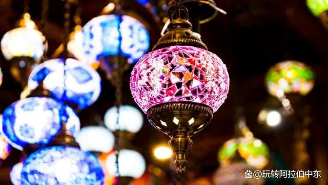 阿拉伯的家居陈设是啥样的？