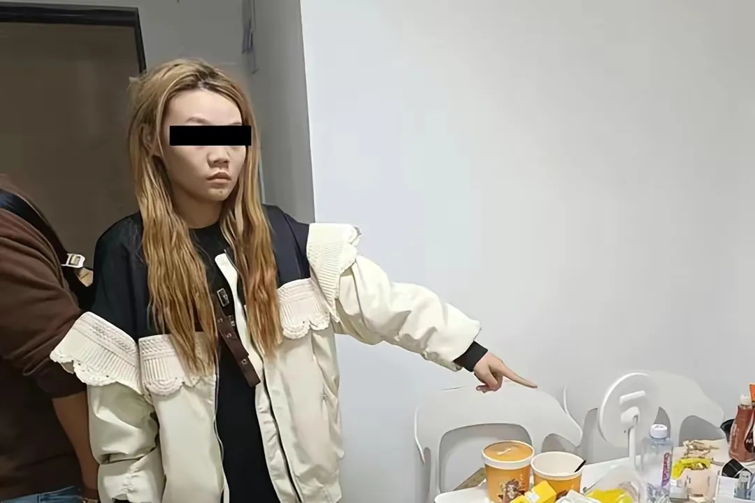 上海闵行，一男子招聘了一名女员工，得知女员工没有住处之后，便让她住在自己家中的次卧