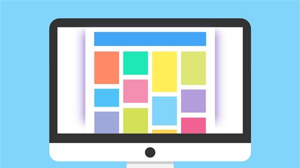 台式电脑|停电后老师竟打手电筒看台式电脑 网友质疑：没电电脑能开？