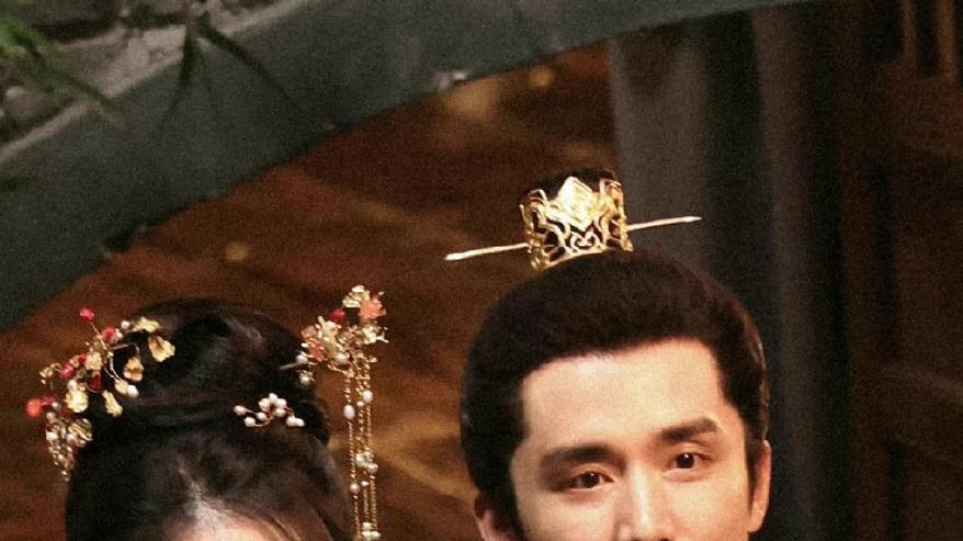 周雨彤|周雨彤携古装剧来袭，合作男神太吸睛，CP感十足