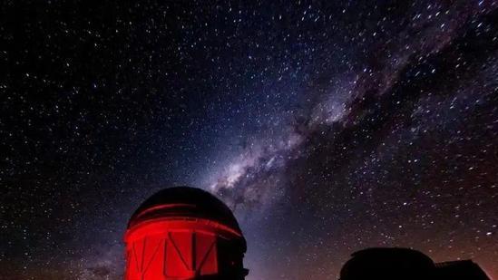 专家：3颗小行星或威胁地球！“恐龙灭绝”悲剧再次重现？