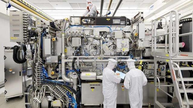 小米科技|终于来了，中芯国际正式宣布，外媒：意料之中，台积电自讨苦吃