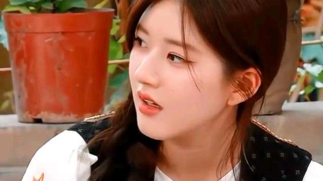 赵露思|赵露思首次参加真人秀，暴露三个“缺点”，网友都快吵翻天了