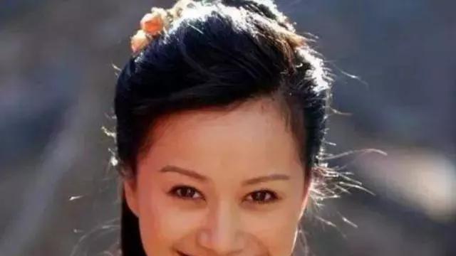 倪虹洁|倪虹洁：21岁被骂变性人，走红后消失多年，43岁想翻红还有机会吗