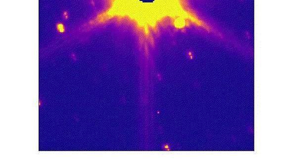 实在太强大，韦伯拍摄木星的时候卫星，大红斑和木星环都清晰可见