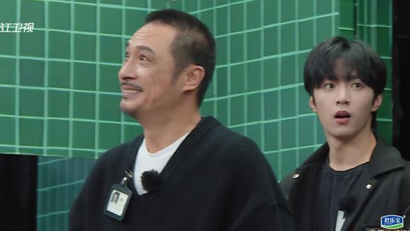 刘耀文|刘耀文演戏初体验，吴镇宇无保留传授经验，尔冬升送“红卡”