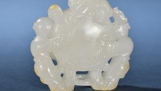 和田玉籽料|和田玉籽料童子击鼓 雕件