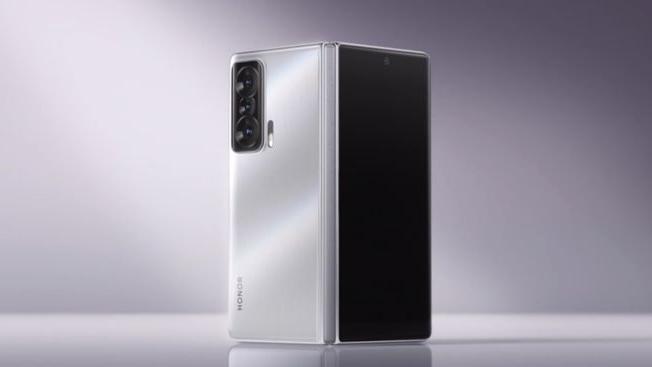 电池|续航表现出众？荣耀新款折叠屏或搭载5000mAh双芯大电池