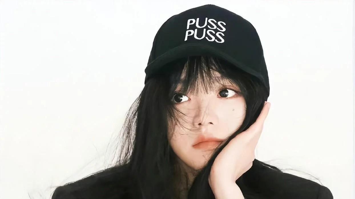 刘浩存|明明是美女，笑起来却很“恐怖”，这6位女星，不笑美艳一笑瘆人