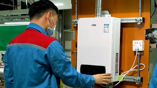 出热水快又美观，万家乐这款燃气热水器，下次装修就选它