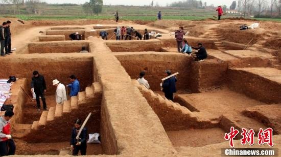 |凤“飞”石家河：从玉石之光中看见史前文明