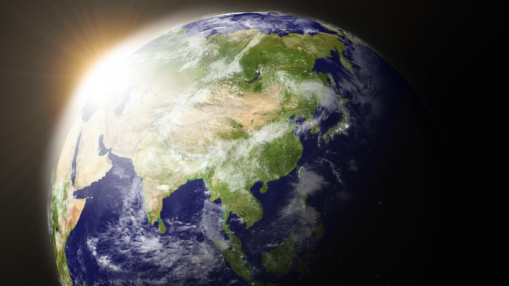 三重威胁致环境恶化加速，30年内将有10亿人流离失所