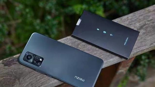 魅族|魅族19X亮相，7英寸+5300mAh+80W，天玑9000坐镇