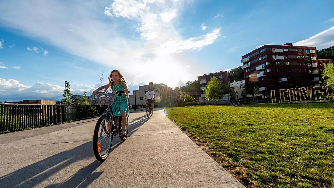 露营|繁华中藏匿的宁静——比利时鲁汶