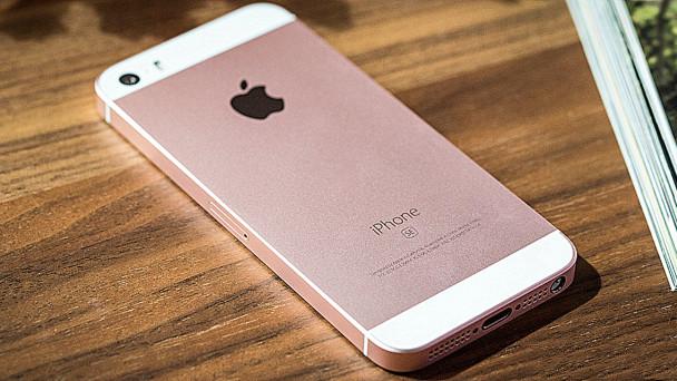 iPhoneSE|叫好不叫座？iPhone mini销量屡屡扑街，SE系列却立足好评榜首位